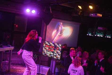 Karaoke .